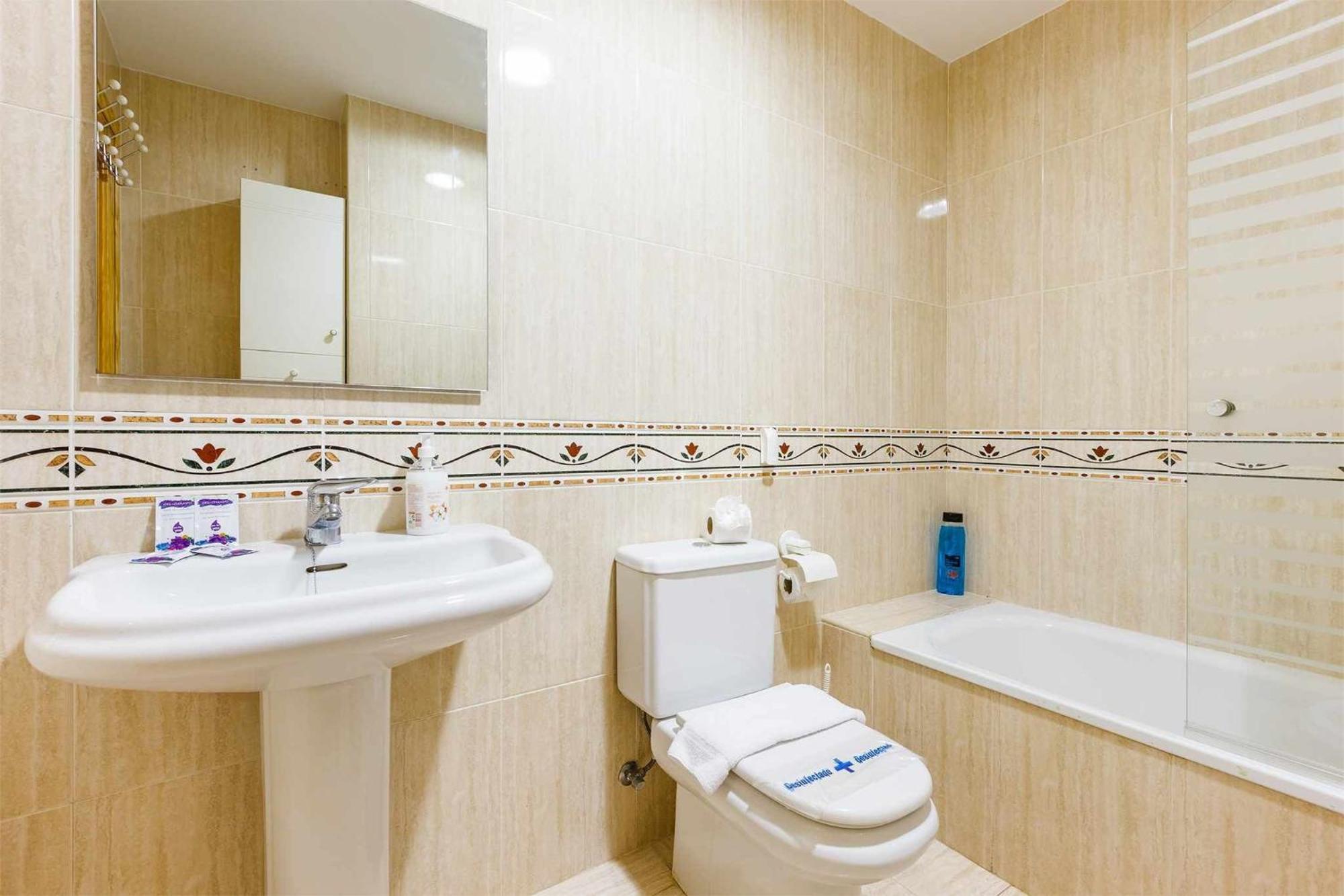 Apartamento Azucarera Beach Torre Del Mar Ngoại thất bức ảnh