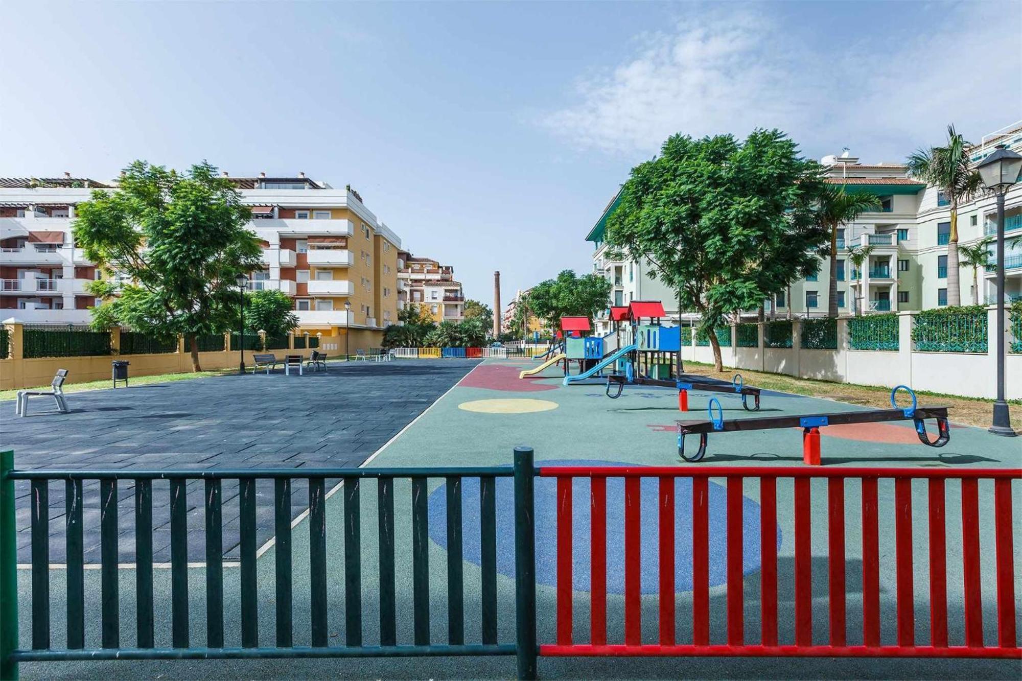 Apartamento Azucarera Beach Torre Del Mar Ngoại thất bức ảnh