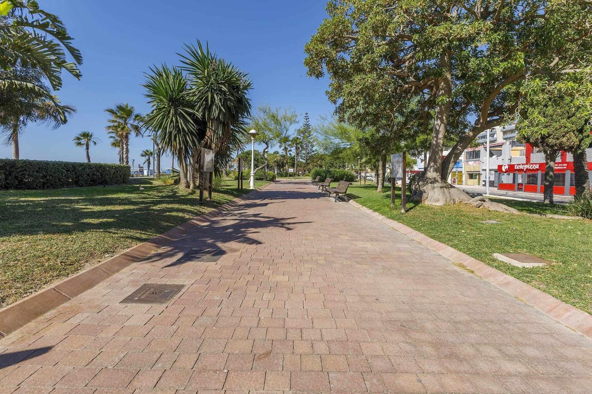 Apartamento Azucarera Beach Torre Del Mar Ngoại thất bức ảnh